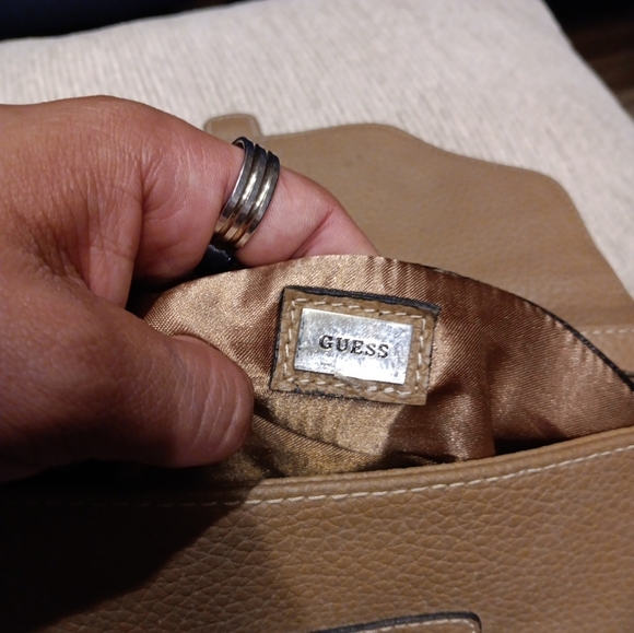 Vintage Guess Y2K Tan Silver Studded Logo Shoulder Purse - Picture 8 of 8